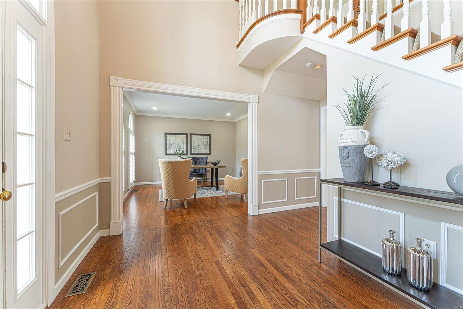 1548 Honey Locust Court