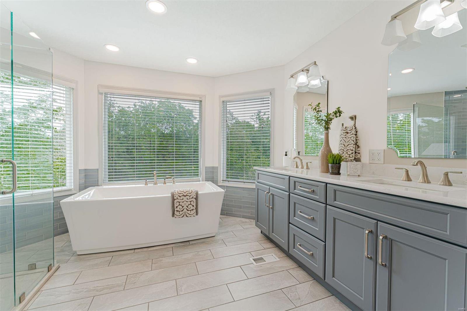 1548 Honey Locust Court