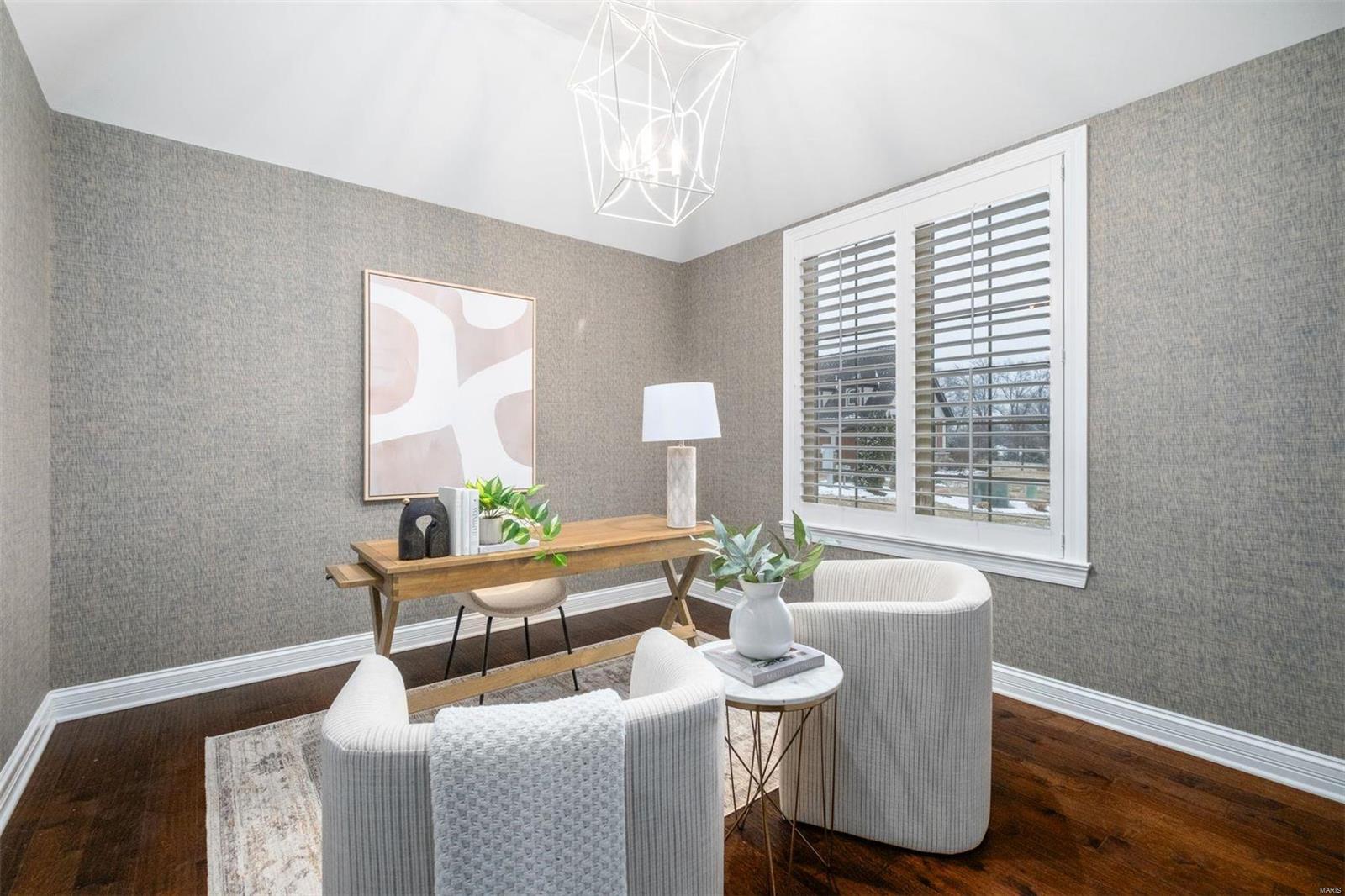 701 Woods Of Ladue Lane