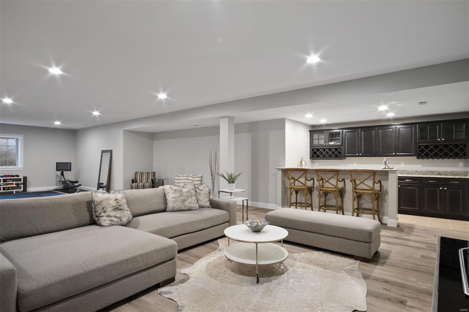 701 Woods Of Ladue Lane