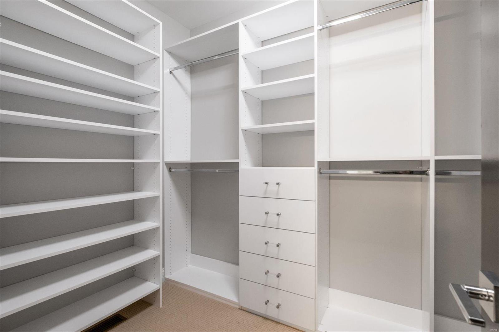 701 Woods Of Ladue Lane