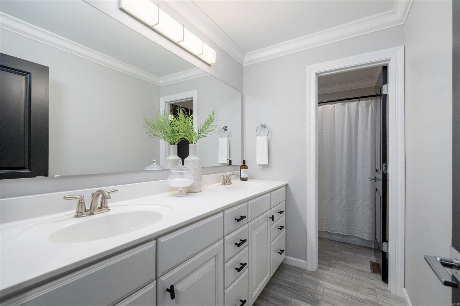 701 Woods Of Ladue Lane