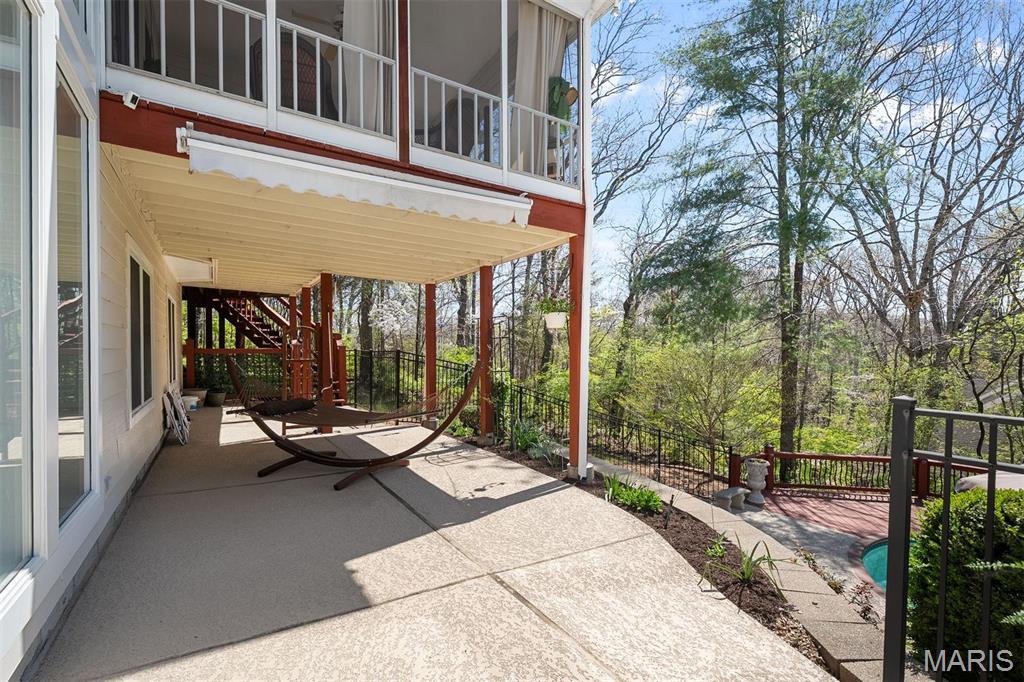 Ranch Living in Chesterfield with Private Pool