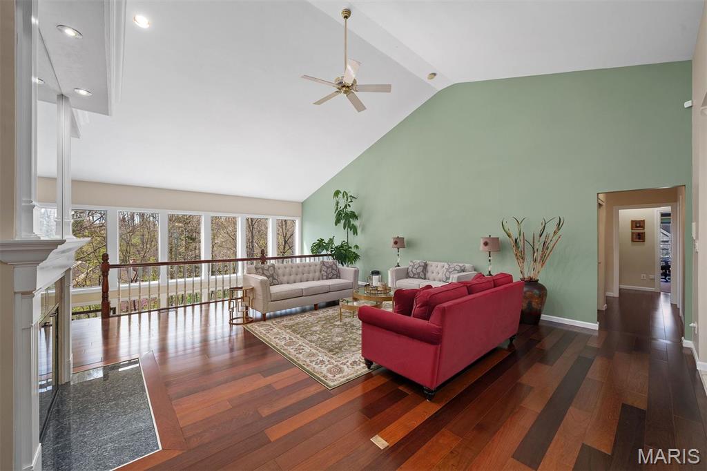 Ranch Living in Chesterfield with Private Pool