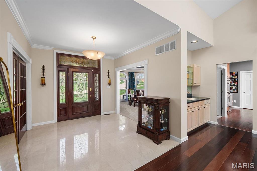 Ranch Living in Chesterfield with Private Pool