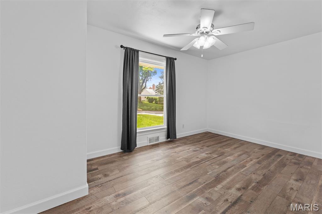 1207 Grandview Drive