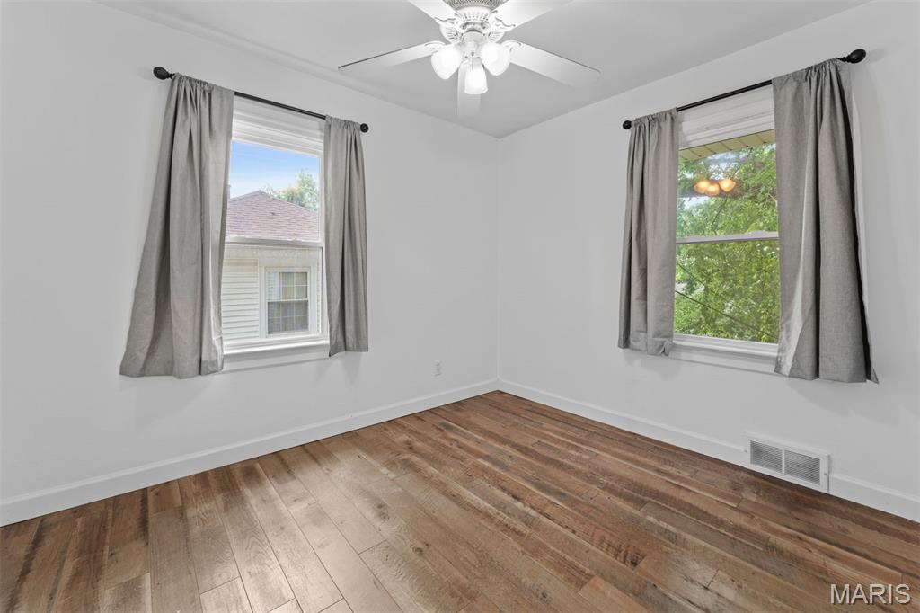 1207 Grandview Drive