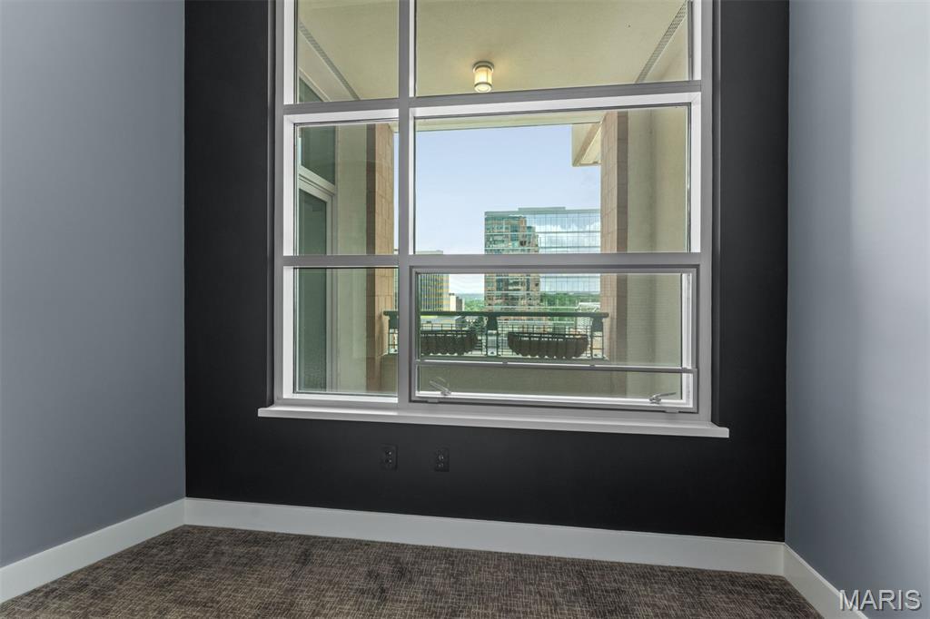 8025 Maryland Avenue Unit: 8H