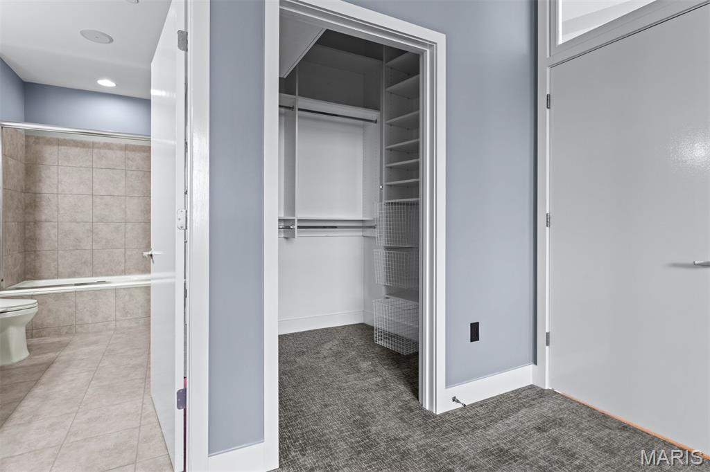 8025 Maryland Avenue Unit: 8H