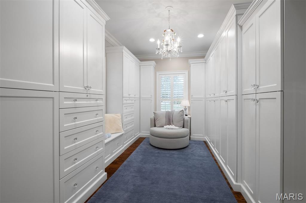 Built in 2015 and Situated in the Heart of Frontenac