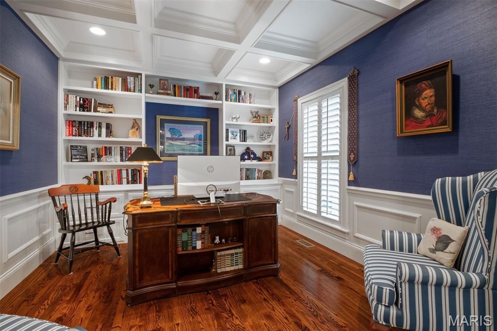 Built in 2015 and Situated in the Heart of Frontenac