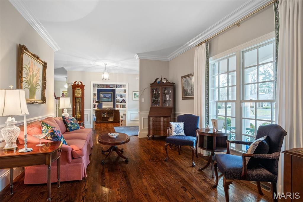 Built in 2015 and Situated in the Heart of Frontenac