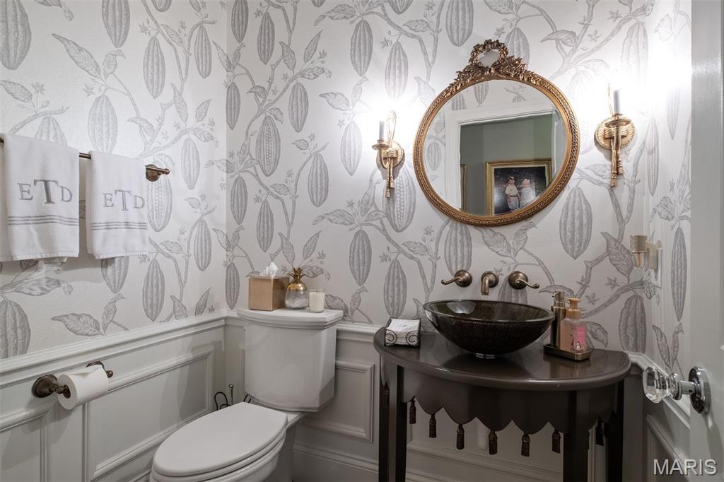 Built in 2015 and Situated in the Heart of Frontenac