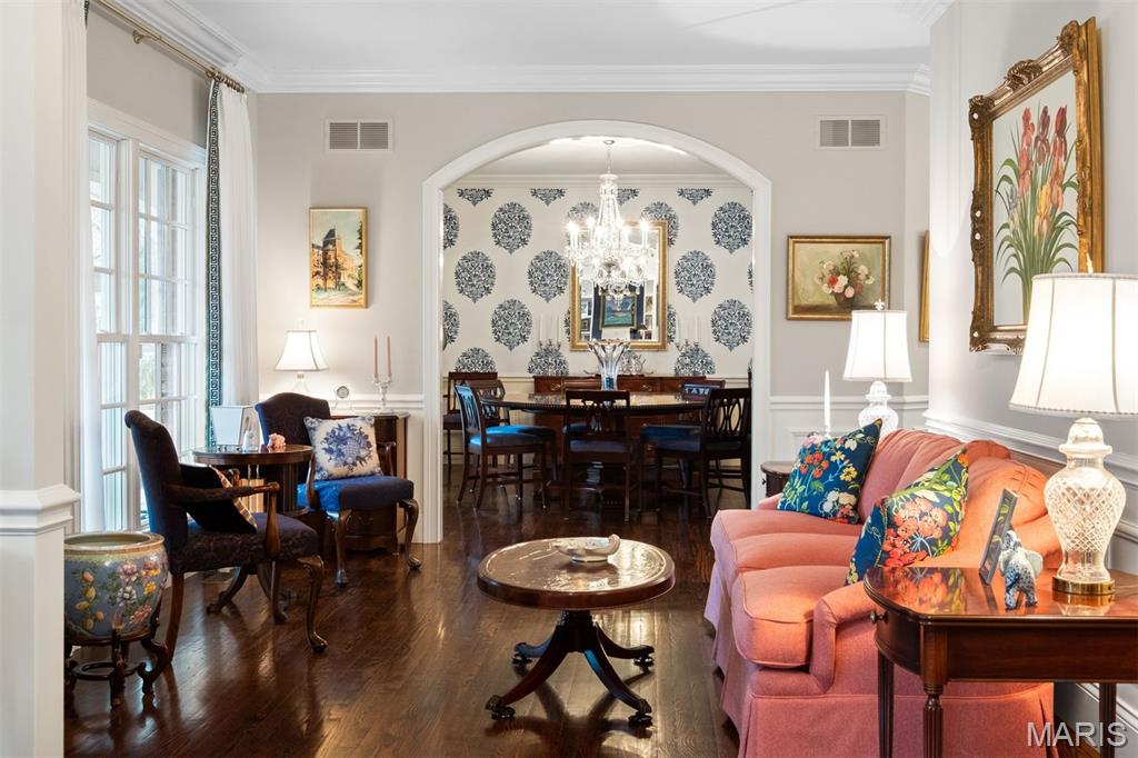 Built in 2015 and Situated in the Heart of Frontenac