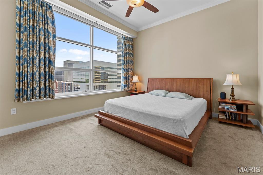 8025 Maryland Avenue Unit: 7E