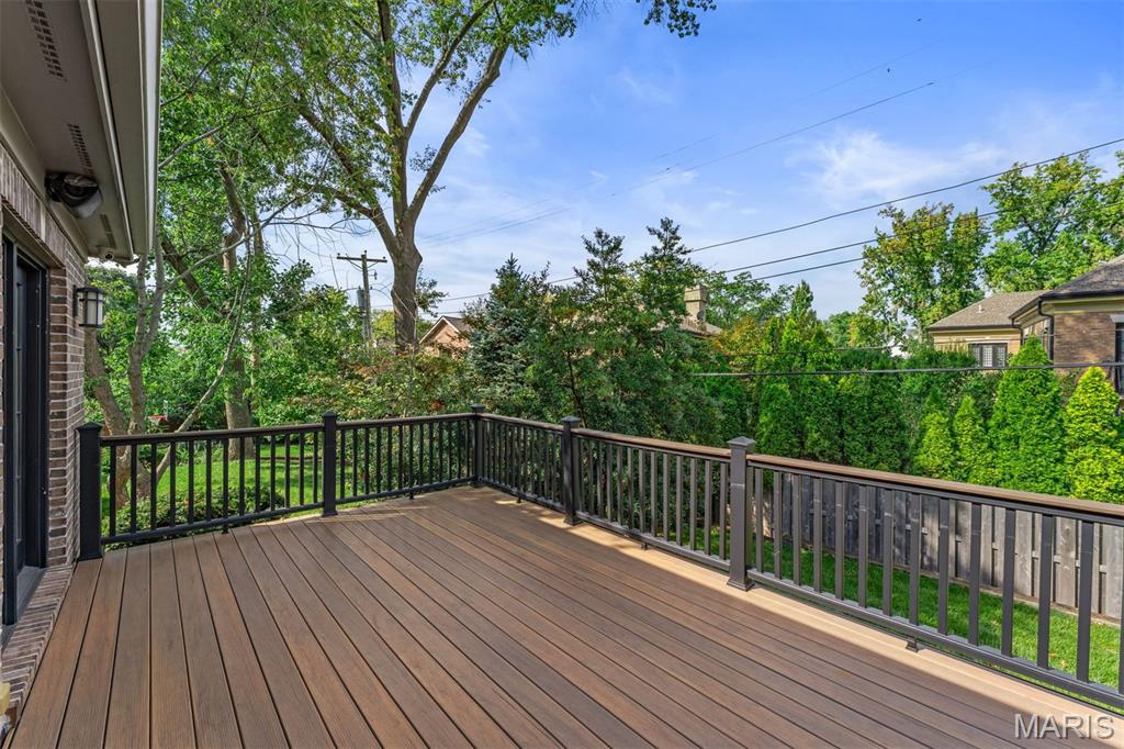 Walk to All That Clayton Has to Offer