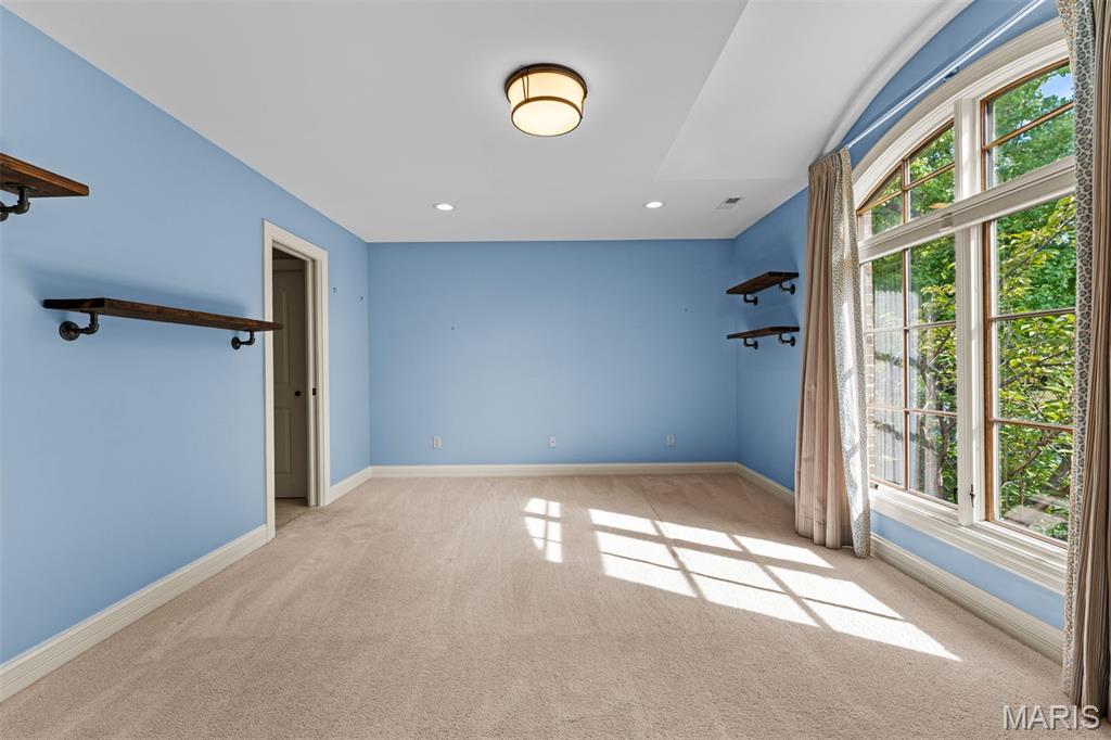 Walk to All That Clayton Has to Offer