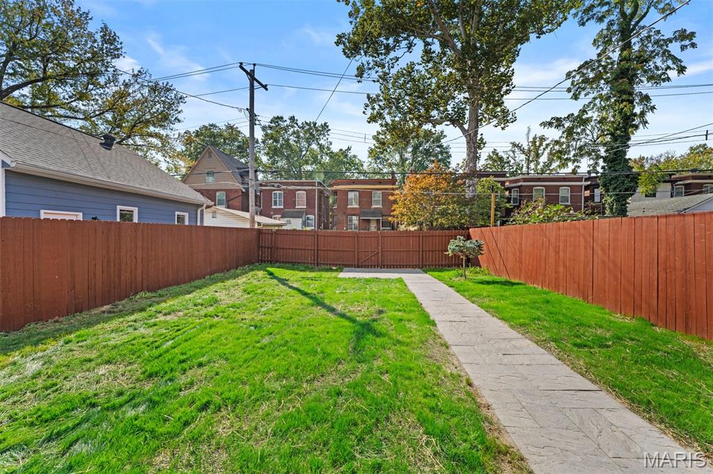 6158 Washington Boulevard