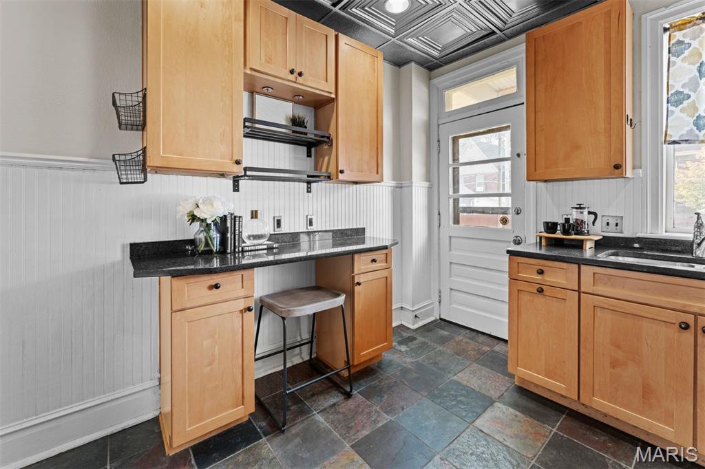 6158 Washington Boulevard