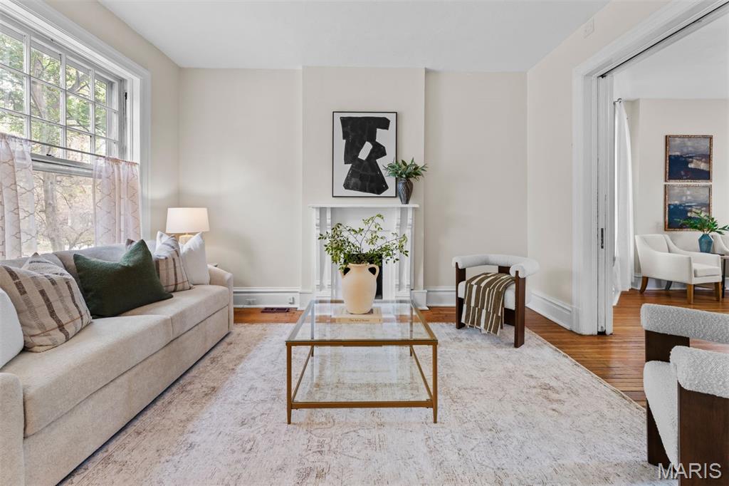 6158 Washington Boulevard