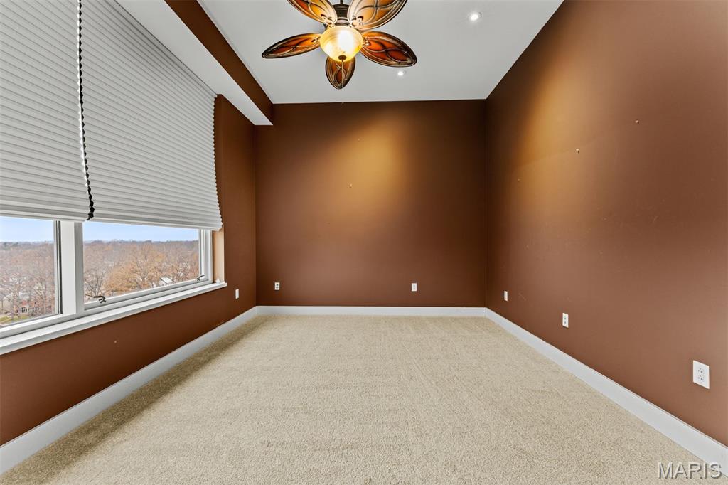 8025 Maryland Avenue Unit: 6A