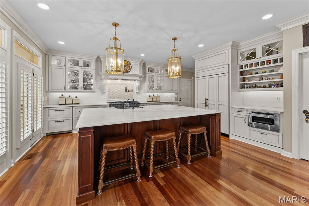 41 Manderleigh Estates Court