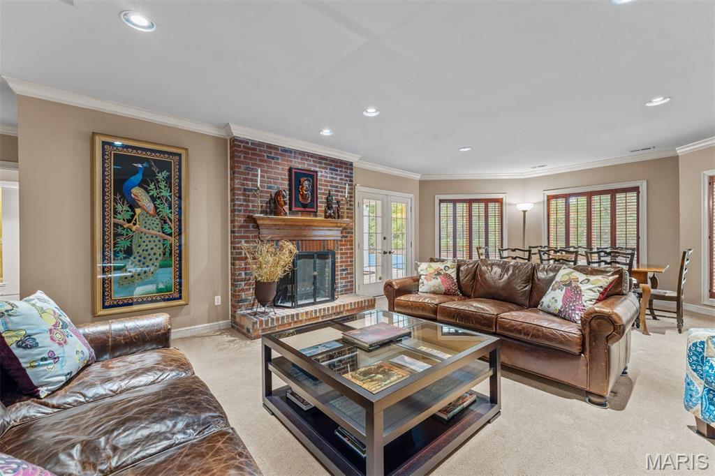 41 Manderleigh Estates Court