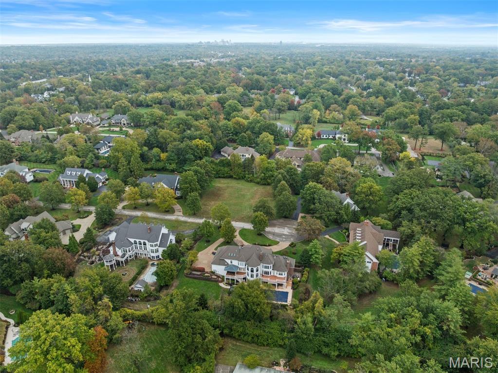 41 Manderleigh Estates Court