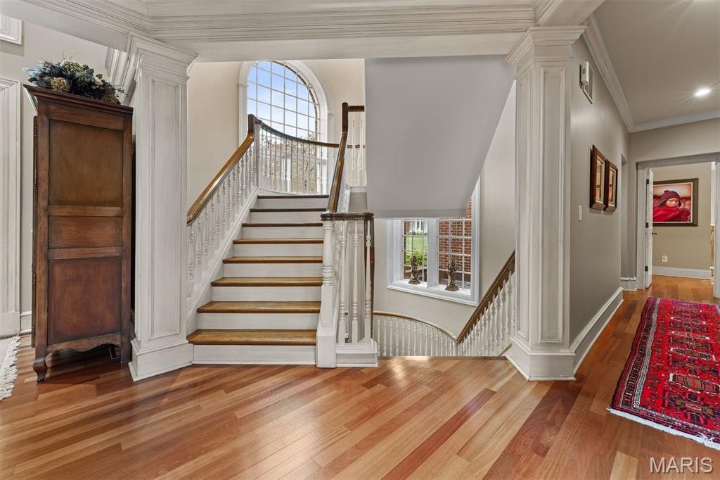 41 Manderleigh Estates Court