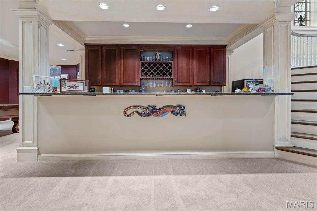 41 Manderleigh Estates Court