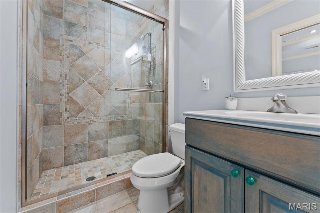 41 Manderleigh Estates Court