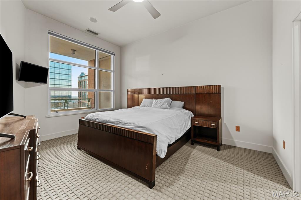 8025 Maryland Avenue Unit: 7G