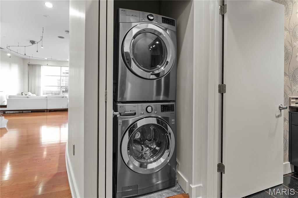 8025 Maryland Avenue Unit: 7G