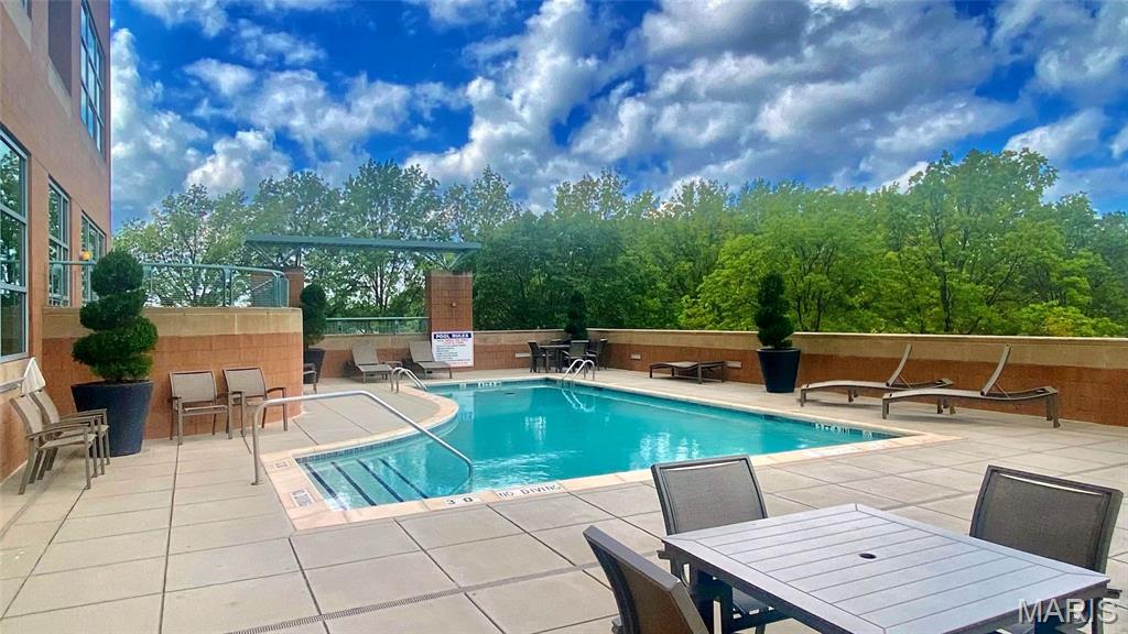 8025 Maryland Avenue Unit: 7G