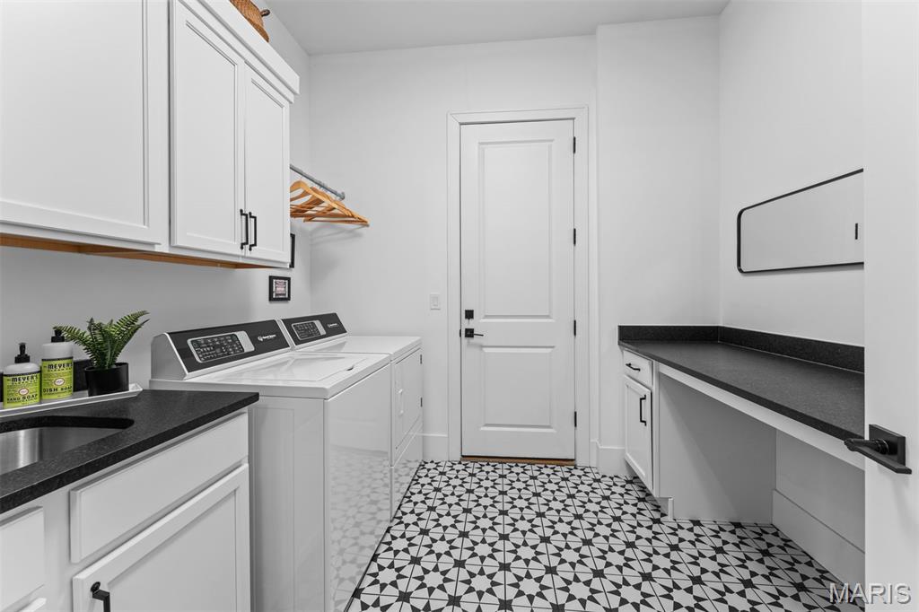 5 Year Newer Construction Ranch in Fienup Farms 