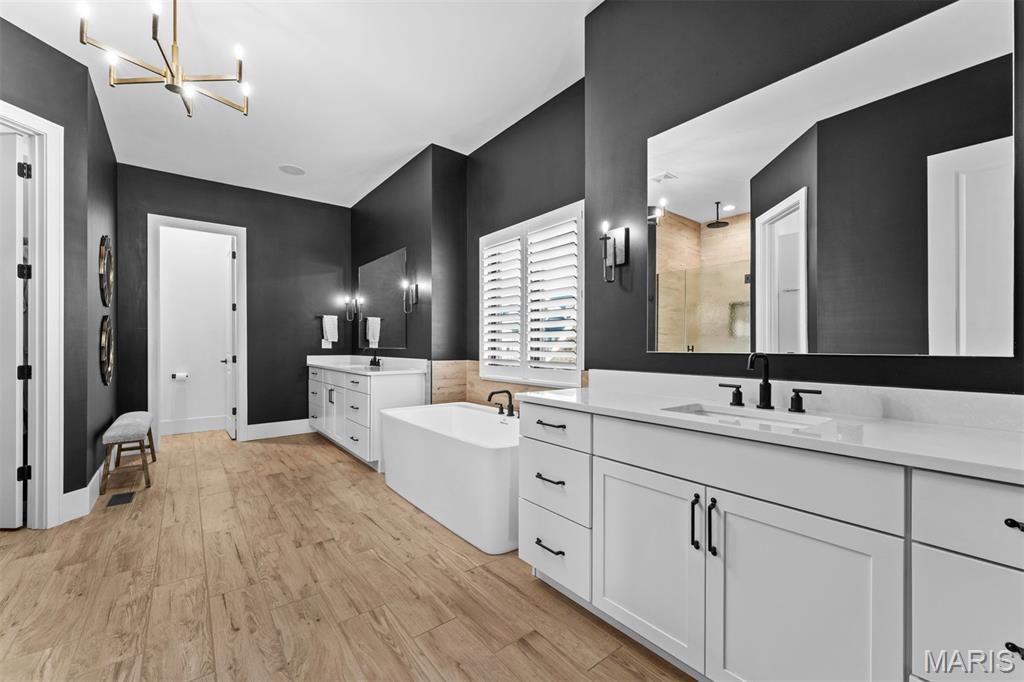 5 Year Newer Construction Ranch in Fienup Farms 