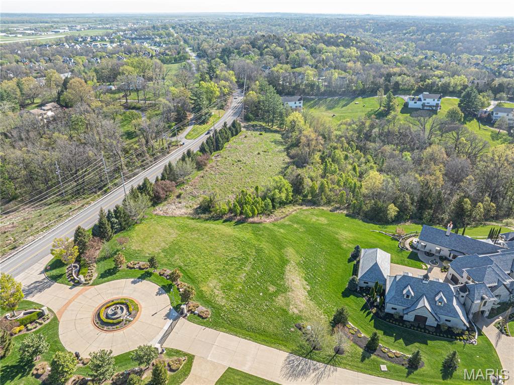 302 Wardenburg Farms Drive