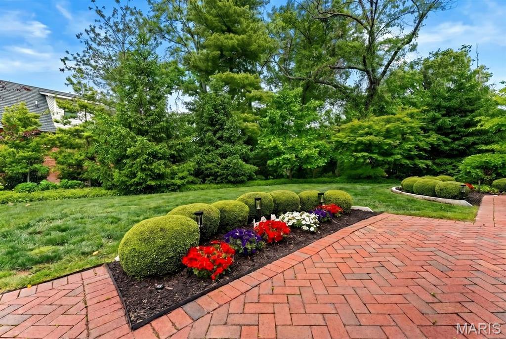 14 Briarcliff