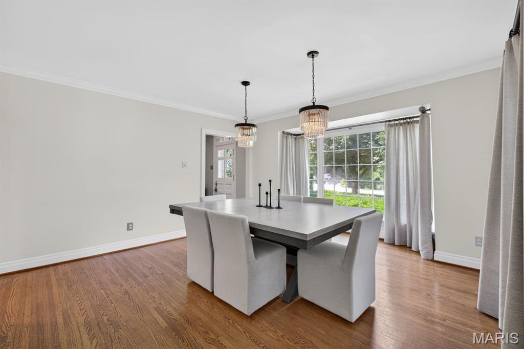 6 Exmoor Drive