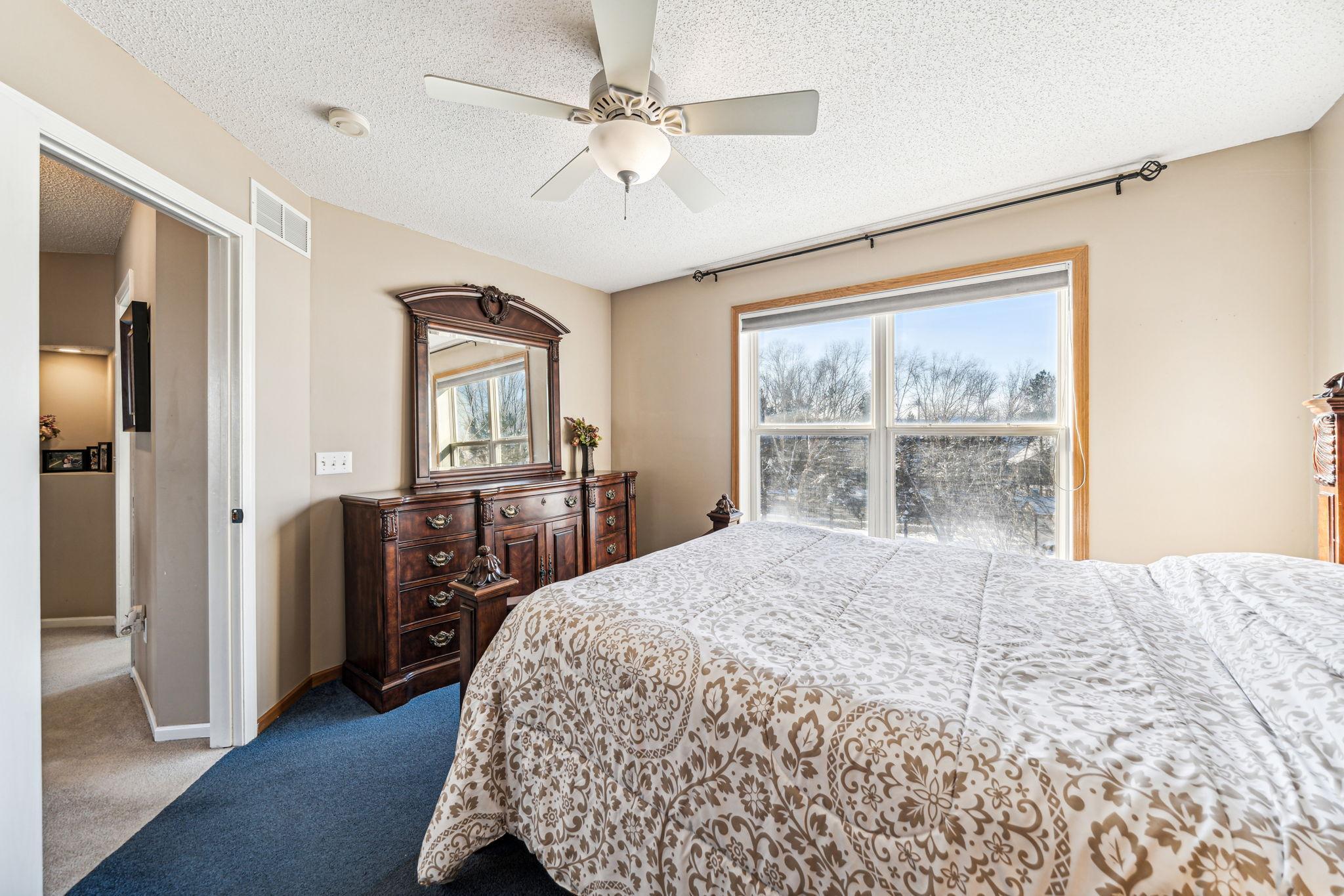 10409 Kilbirnie Road