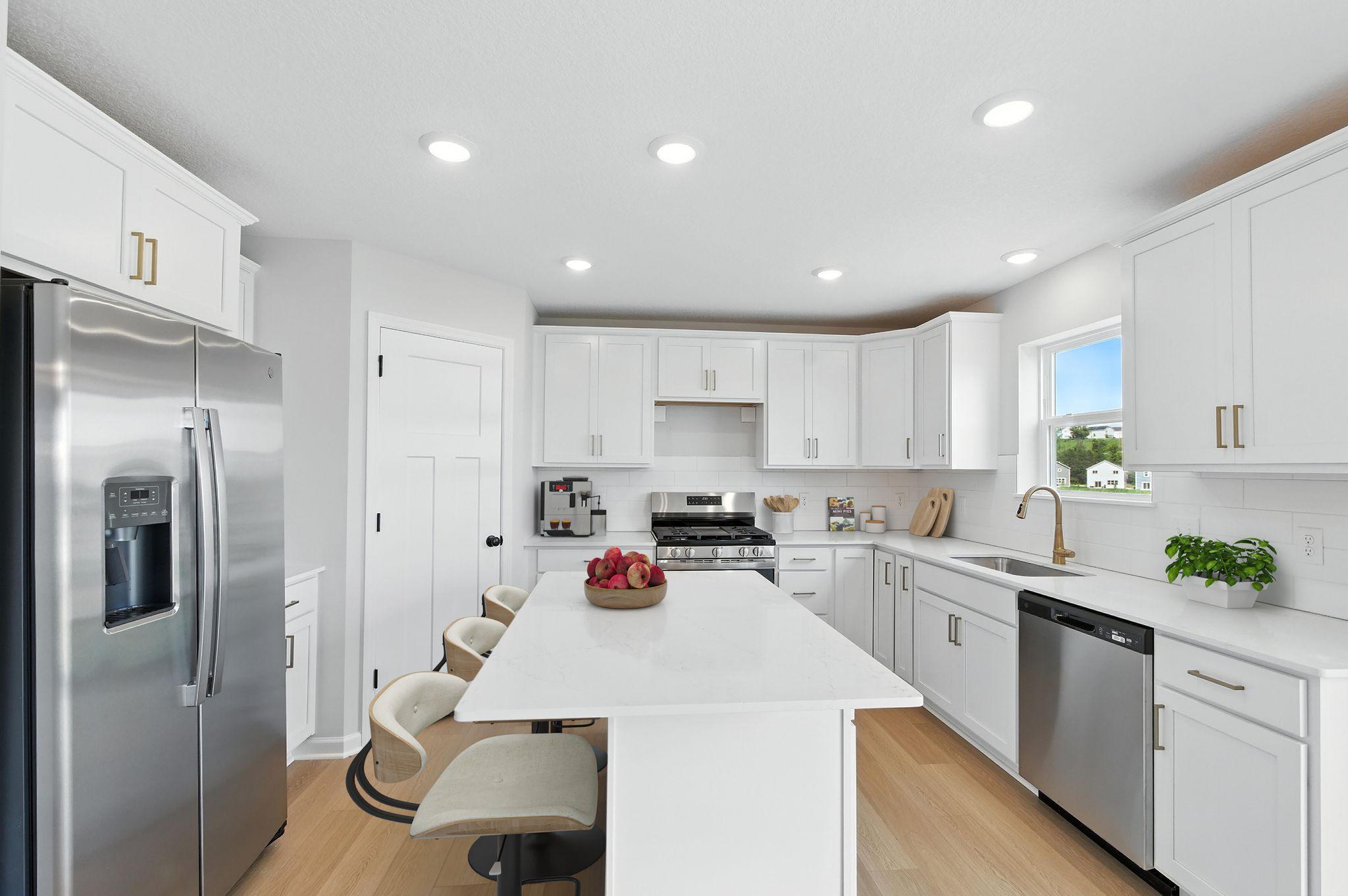 10467 Glenbrook Avenue S