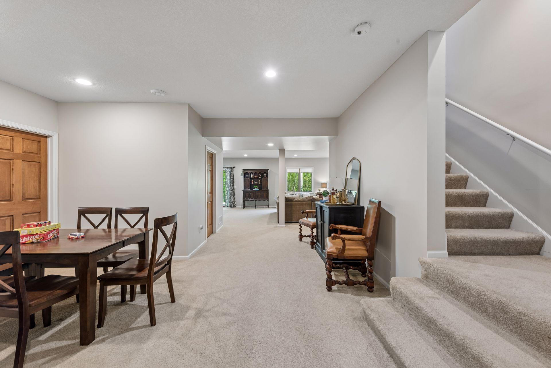 1800 Carriage Drive