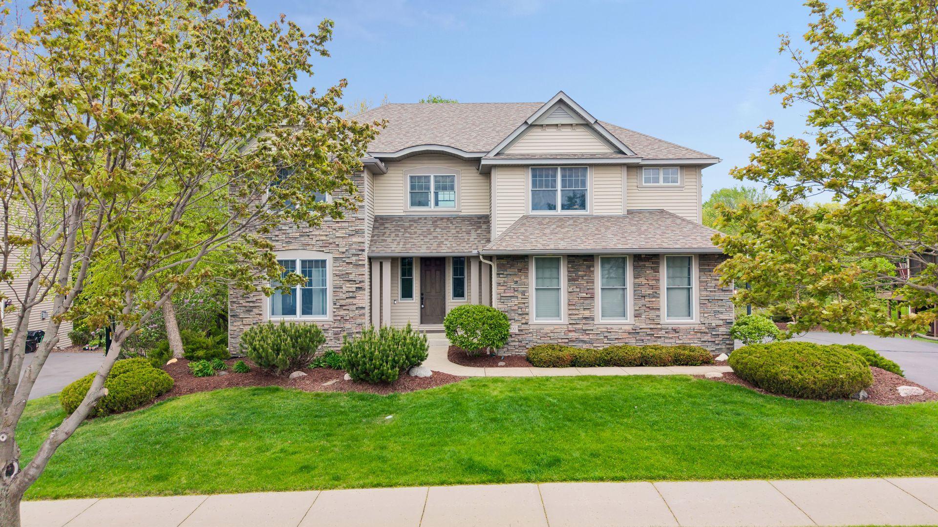 1800 Carriage Drive