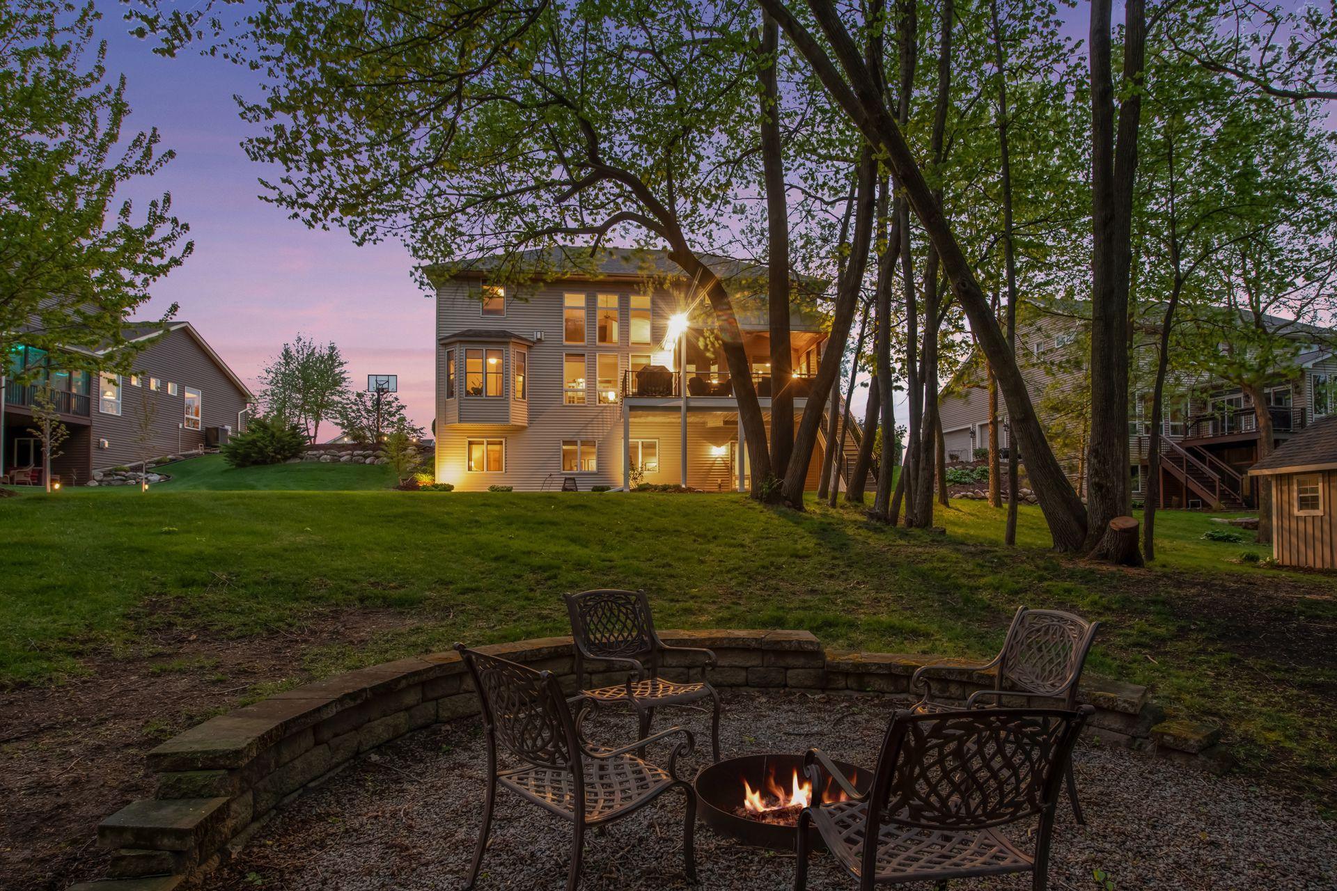 1800 Carriage Drive