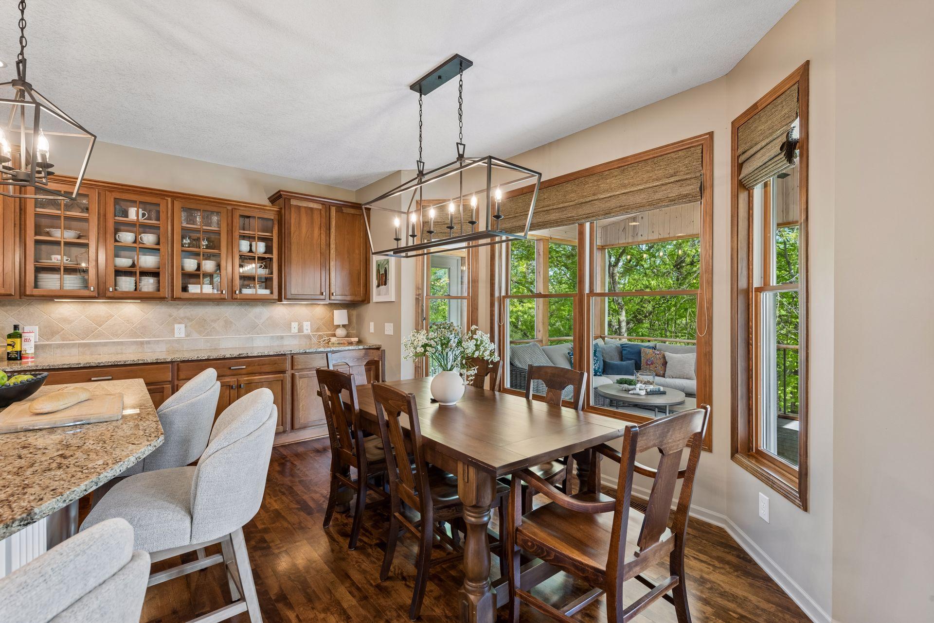 1800 Carriage Drive