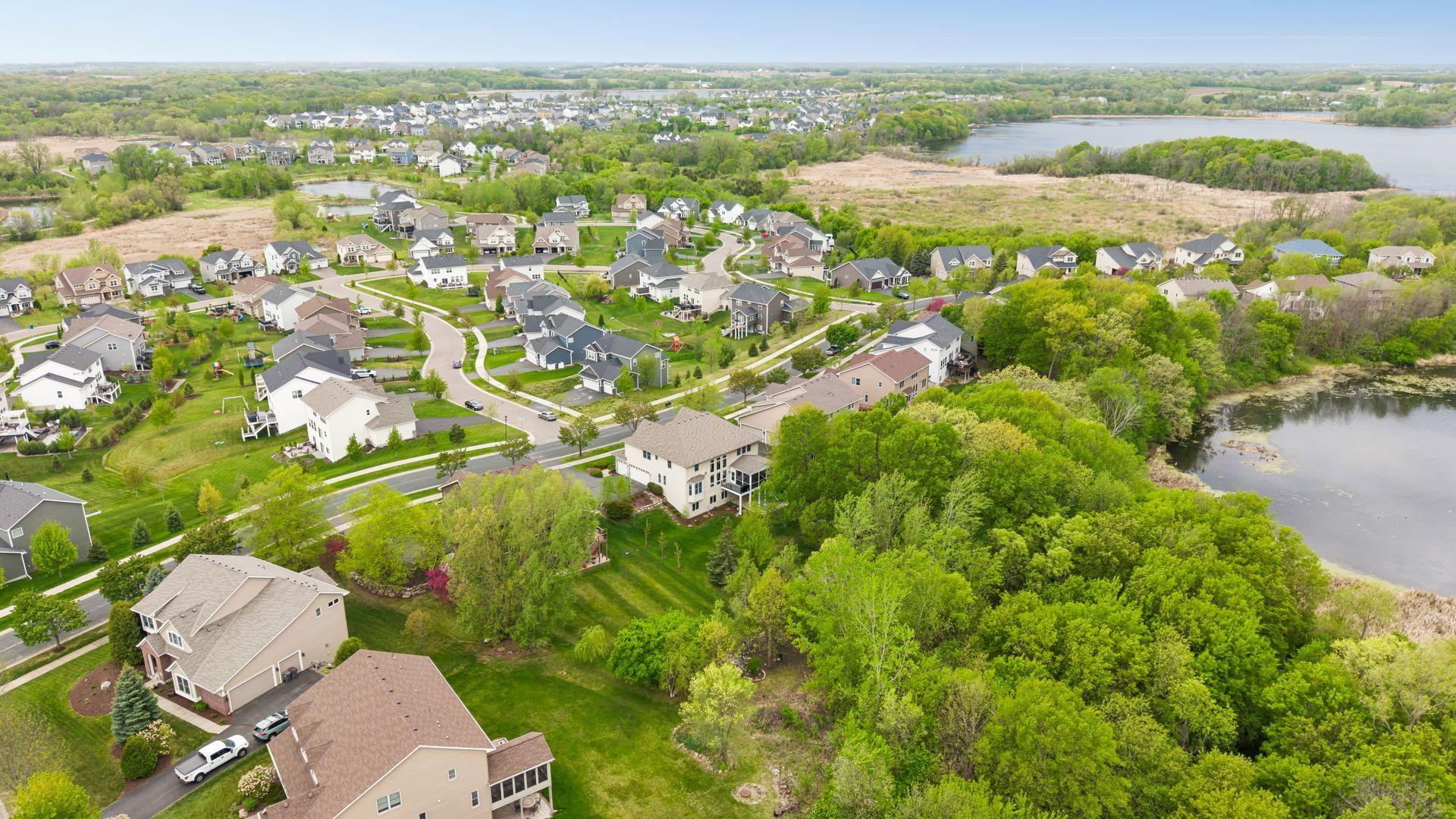 1800 Carriage Drive