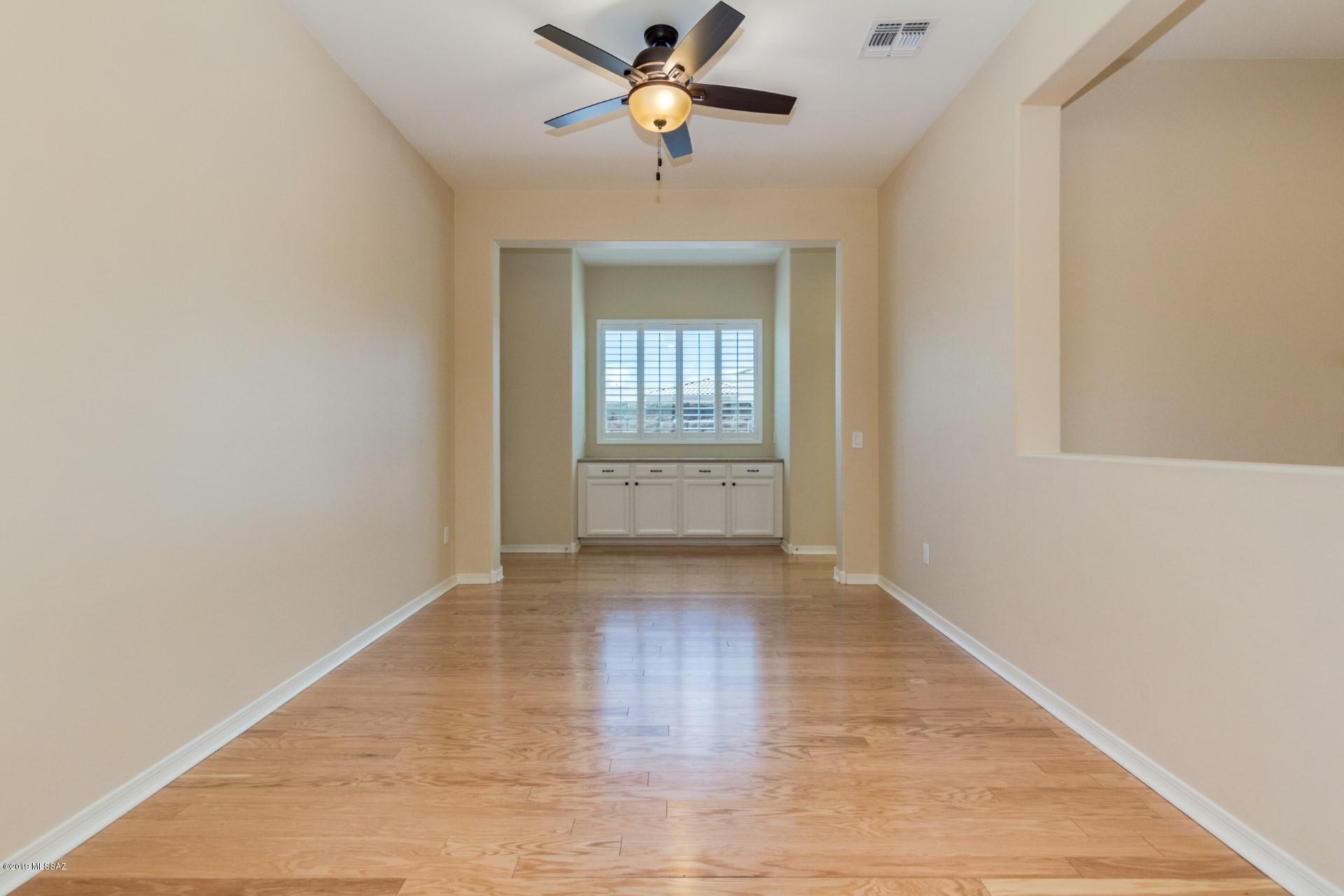 1084 W Desert Firetail Lane