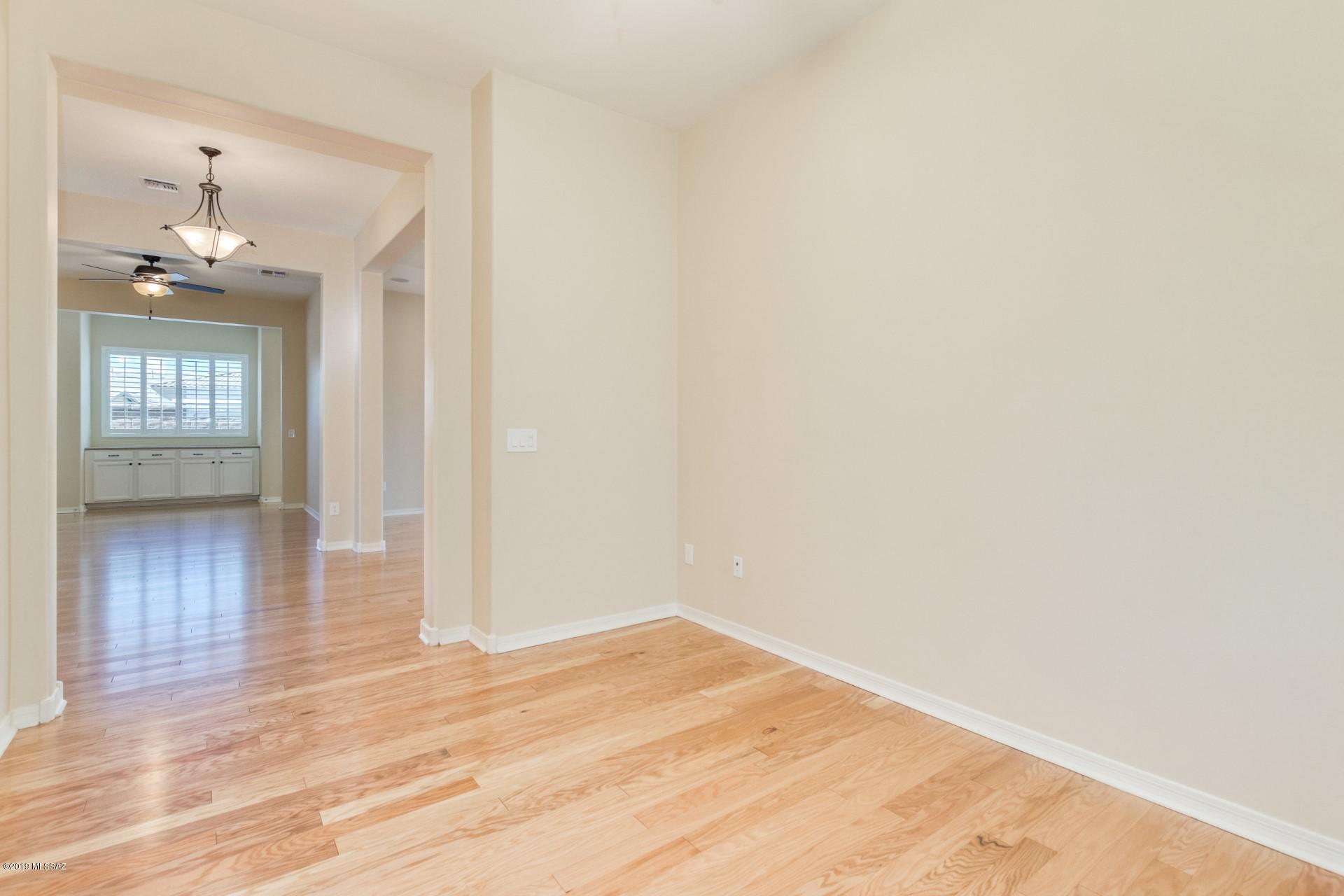 1084 W Desert Firetail Lane