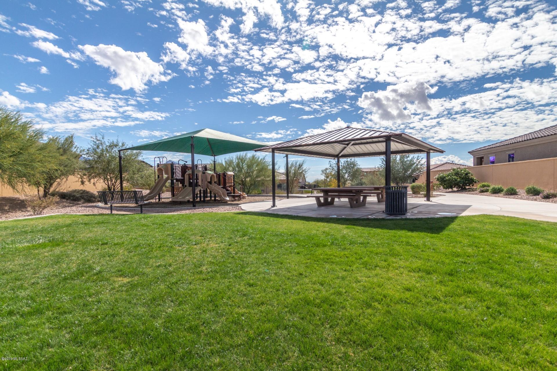 1084 W Desert Firetail Lane