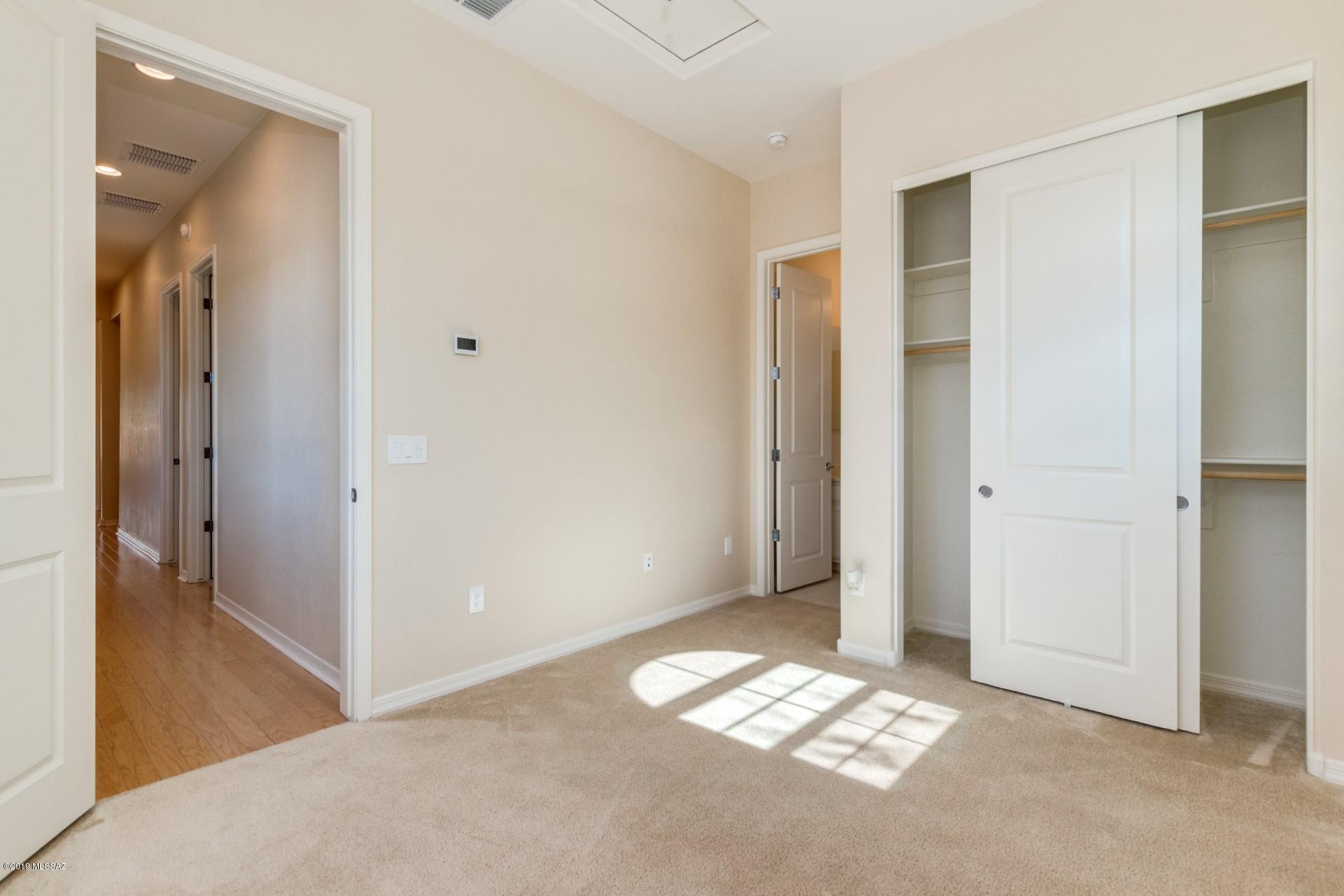 1084 W Desert Firetail Lane